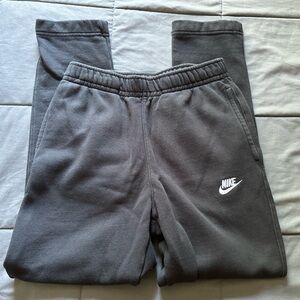 Nike men’s sweatpants